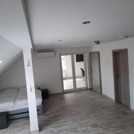 アパート Apartman Vimperk ビンペルク